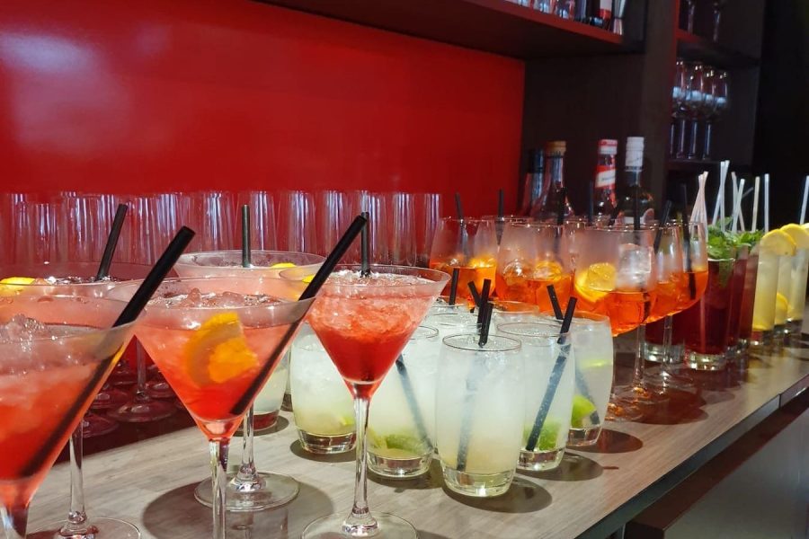 Cocktail aanbod drinks on tour mobiele bar café